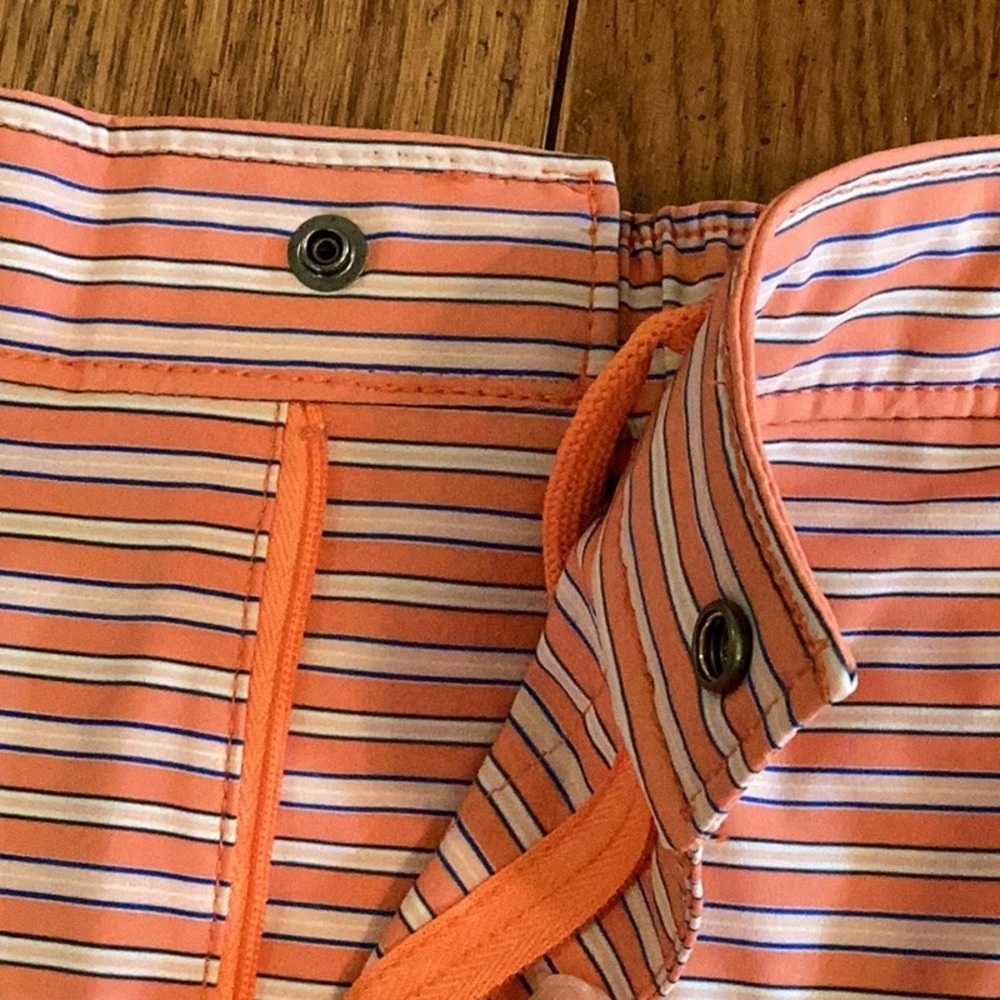 Lands’End Lined sunset 7” Swim trunks Color- Orange Stripe ❗️NWT❗️ - Picture 4 of 15